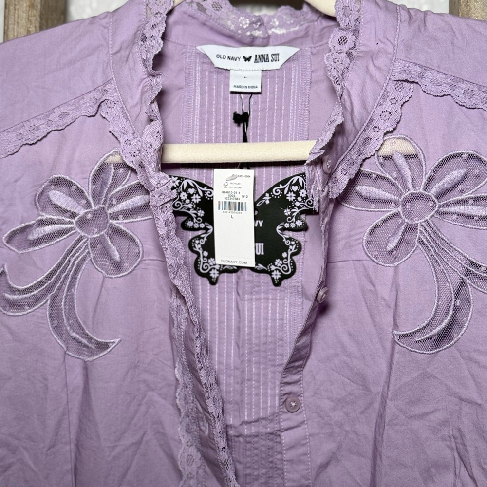 Old Navy x Anna Sui Lilac Embroidered Ruffle Button-Down Shirt - Picture 6 of 9